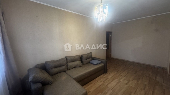 
   Продам 3-комнатную, 60 м², 

. Фото 2.