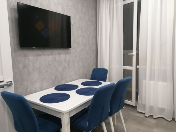 
   Продам 2-комнатную, 47.7 м², Бжегокайская ул, 25/1 к9

. Фото 3.