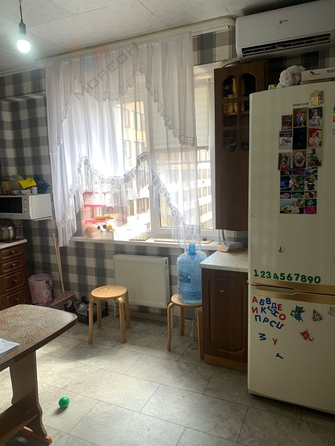 
   Продам 2-комнатную, 56.3 м², Гагарина ул, 159/1В

. Фото 2.