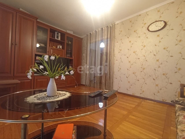 
   Продам 3-комнатную, 59.5 м², Ленина ул, 23

. Фото 3.