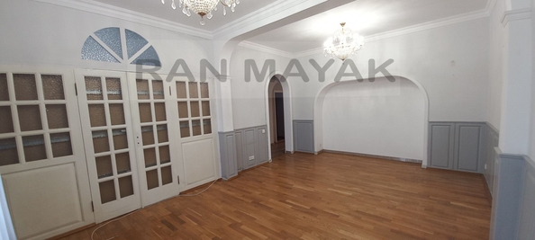 
   Продам 4-комнатную, 126.6 м², Пионерская 2-я ул, 374Е

. Фото 4.