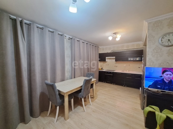 
   Продам 3-комнатную, 72 м², Чкалова ул, 65

. Фото 8.