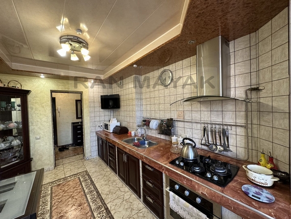 
   Продам 2-комнатную, 66.8 м², Пионерская 2-я ул, 415/3

. Фото 5.