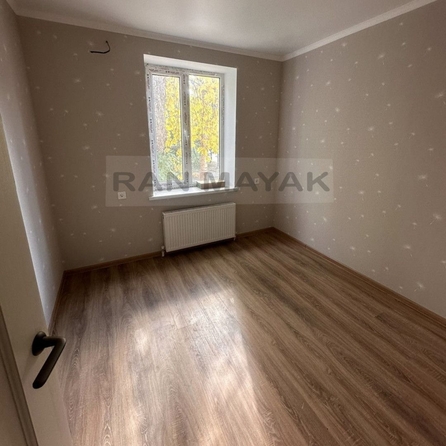 
   Продам 3-комнатную, 55 м², Ленина ул, 116

. Фото 4.