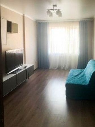 
   Продам 2-комнатную, 50 м², Гагарина 1-й пер, 188/2к1

. Фото 1.