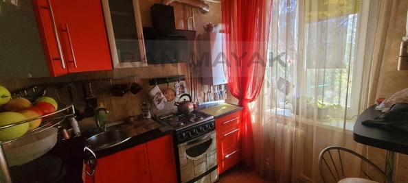 
   Продам 3-комнатную, 44.3 м², Школьная ул, 2А

. Фото 5.