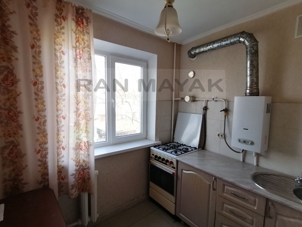 
   Продам 4-комнатную, 67 м², Ленина ул, 4

. Фото 1.