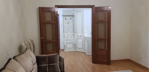 
   Продам 2-комнатную, 59.6 м², Юннатов ул, 2Е

. Фото 2.