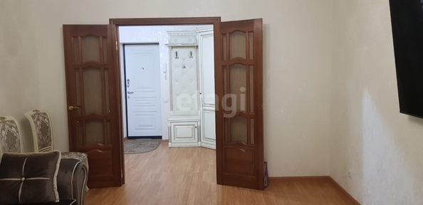 
   Продам 2-комнатную, 59.6 м², Юннатов ул, 2Е

. Фото 3.