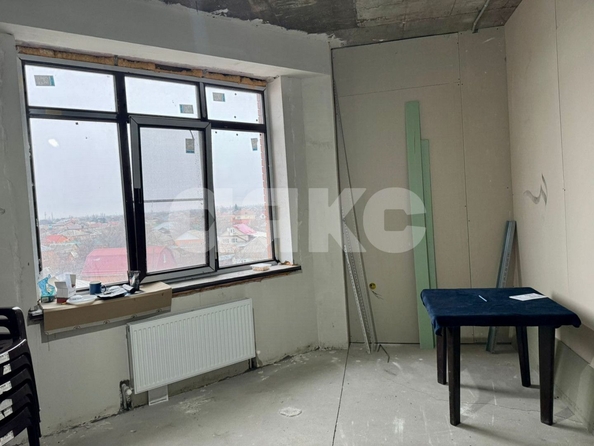 
   Продам 2-комнатную, 57 м², Свободы ул, 212

. Фото 2.