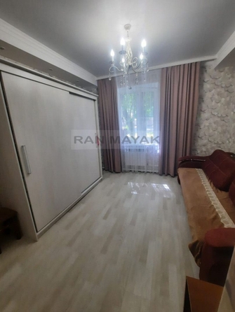 
   Продам 3-комнатную, 57 м², Келермесское шоссе ул, 6

. Фото 2.