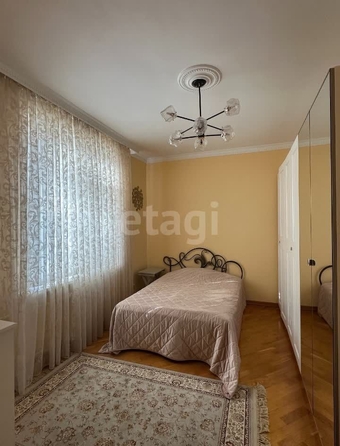 
   Продам 5-комнатную, 110 м², Жуковского ул, 3

. Фото 1.