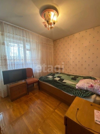 
   Продам 4-комнатную, 74.7 м², Горького ул, 196

. Фото 3.