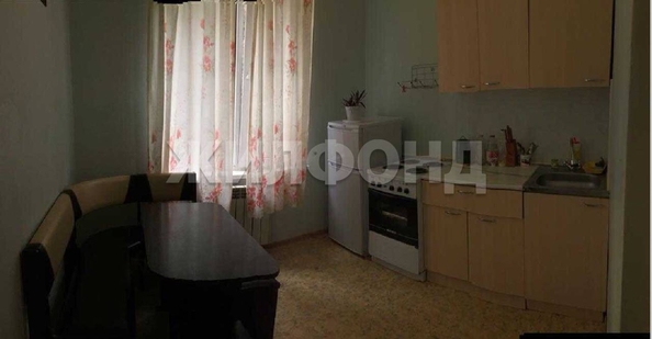 
   Продам 1-комнатную, 33.1 м², Кипарисовая ул, 17

. Фото 2.