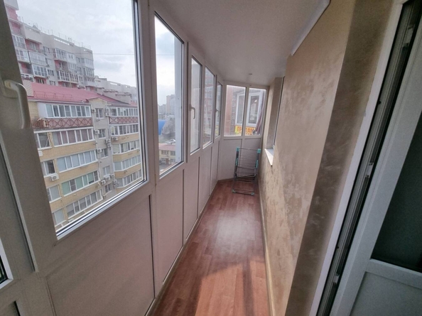 
   Продам 1-комнатную, 43 м², Лермонтова ул, 116В

. Фото 9.