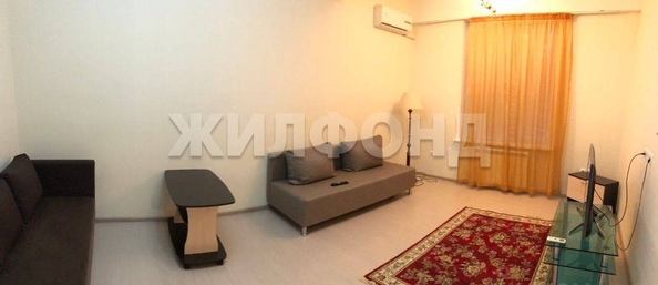 
  Сдается 1-комн. квартира, 40 м², Клубничная ул, д. 6б
. Фото 1.