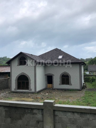 
   Продам дом, 250 м², Сочи

. Фото 2.