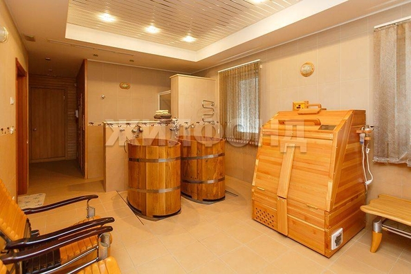 
   Продам дом, 584 м², Сочи

. Фото 2.
