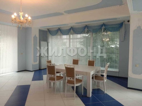 
   Продам дом, 436.7 м², Сочи

. Фото 9.