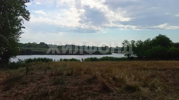 
  Продам  дачный участок Новобейсугская

. Фото 1.
