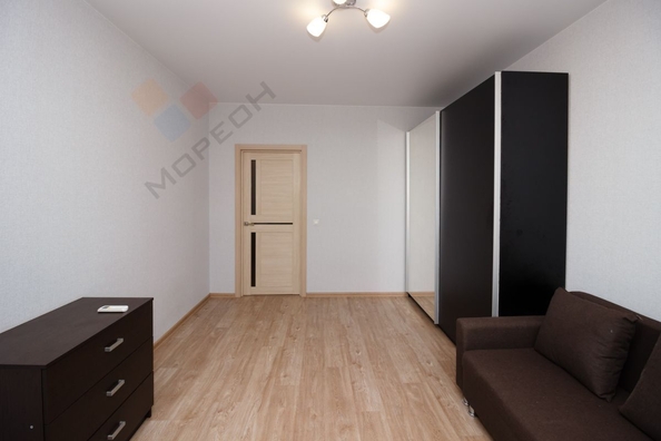
   Продам 1-комнатную, 41.1 м², Бородинская ул, 156/2

. Фото 15.