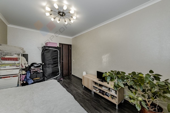 
   Продам 1-комнатную, 36 м², Евгении Жигуленко ул, 11к1

. Фото 3.