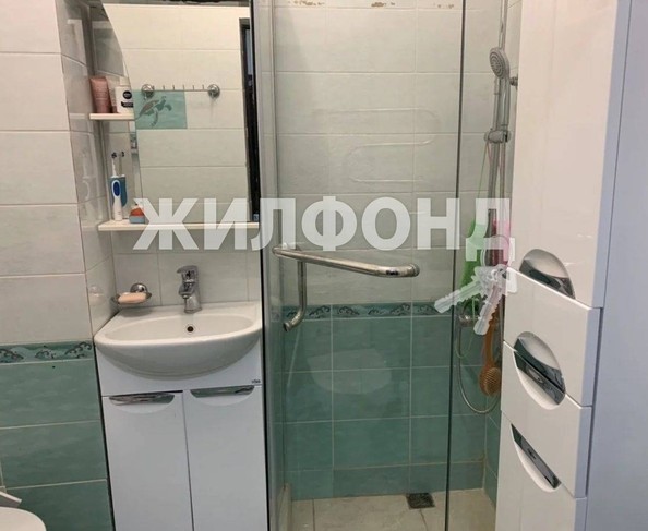 
   Продам 2-комнатную, 55 м², Параллельная ул, 9лит4

. Фото 18.