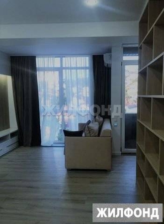 
   Продам 1-комнатную, 40 м², Полтавская ул, 21

. Фото 2.