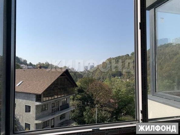 
   Продам 1-комнатную, 26 м², Амбровая ул, 10

. Фото 4.