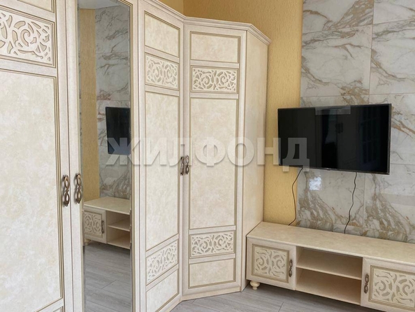 
   Продам 2-комнатную, 101 м², Малышева ул, 11

. Фото 1.