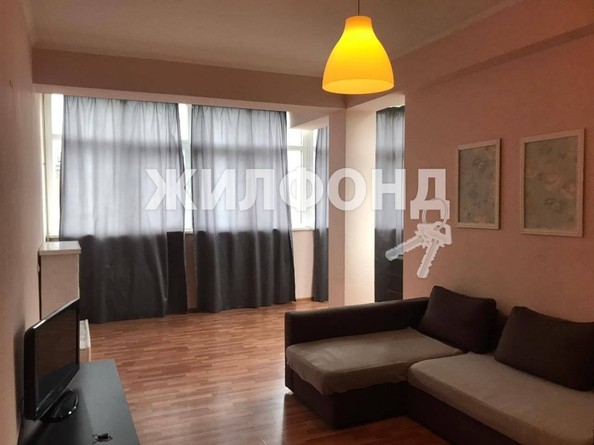 
   Продам 2-комнатную, 81 м², Донская ул, 15/1

. Фото 3.