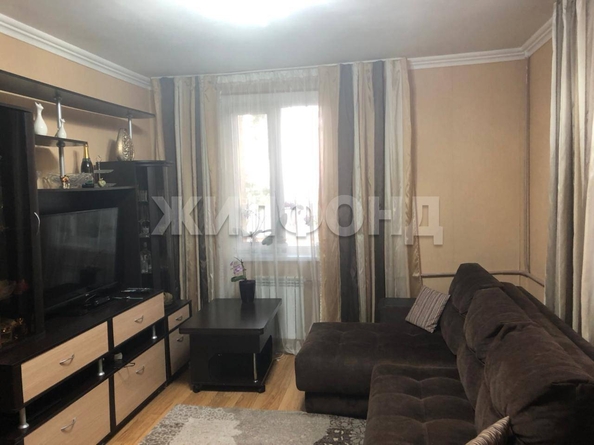 
   Продам 2-комнатную, 43 м², Туристская ул, 3

. Фото 2.
