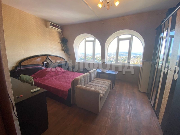 
   Продам 1-комнатную, 25.6 м², Верхняя Лысая гора ул, 10/4

. Фото 4.