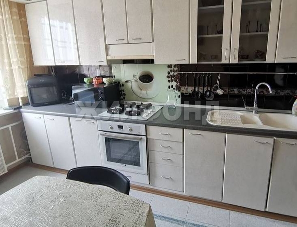 
   Продам 2-комнатную, 54 м², Кольцевая ул, 2/1

. Фото 13.