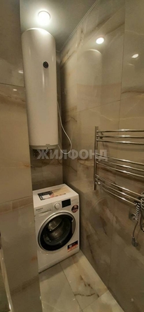 
   Продам 2-комнатную, 42 м², Молокова ул, 1

. Фото 10.