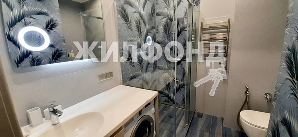 
   Продам 3-комнатную, 68 м², Гагринская ул, 3/8

. Фото 2.