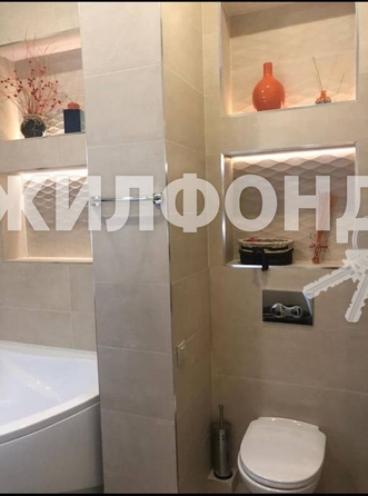 
   Продам 2-комнатную, 66 м², , 96/5б

. Фото 3.