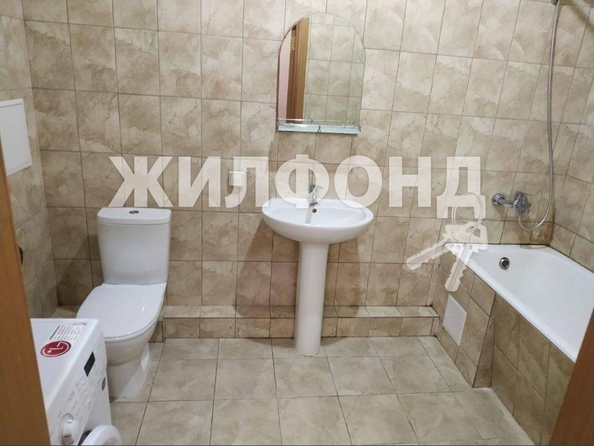 
   Продам 2-комнатную, 55.6 м², Виноградный пер, 22/1а

. Фото 5.