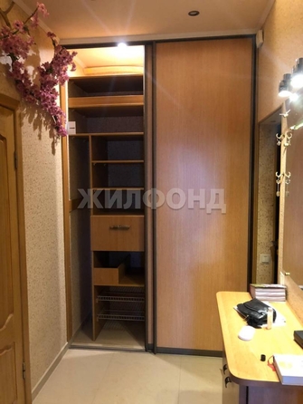 
   Продам 2-комнатную, 45 м², Тепличная ул, 40

. Фото 3.