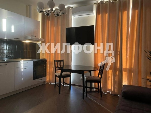 
   Продам 1-комнатную, 27 м², Ленина ул, 298В/8

. Фото 1.