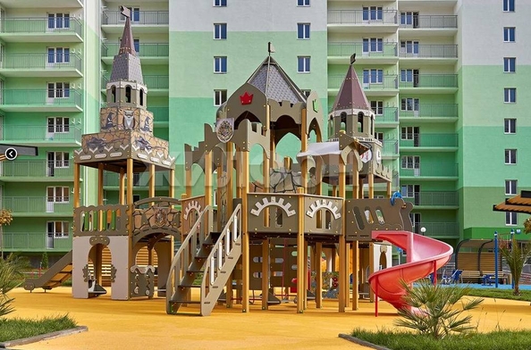 
   Продам 3-комнатную, 64 м², Тепличная ул, 83/2

. Фото 2.
