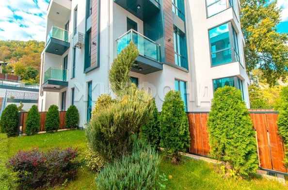 
   Продам 1-комнатную, 24.5 м², Виноградная ул, 219

. Фото 2.