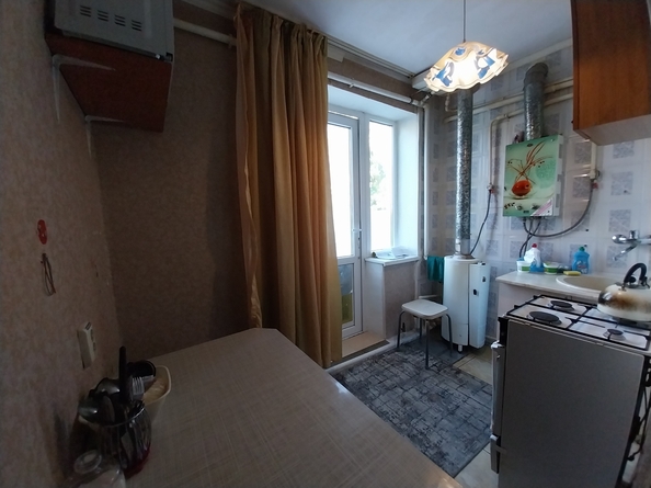 
   Продам 3-комнатную, 50 м², Толстого ул, 62

. Фото 3.