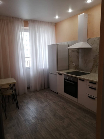 
   Продам 1-комнатную, 40 м², Малышева ул, 11

. Фото 1.