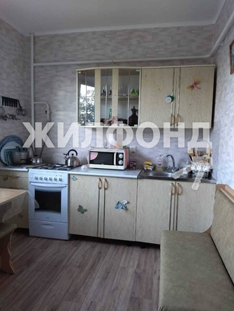 
   Продам 1-комнатную, 40 м², А.Макарова ул, 41

. Фото 5.