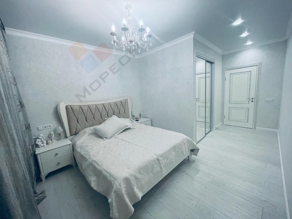 
   Продам 2-комнатную, 70 м², Автолюбителей ул, 52/5

. Фото 1.