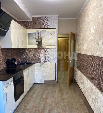
   Продам 2-комнатную, 64 м², Крымская ул, 20 к2

. Фото 1.