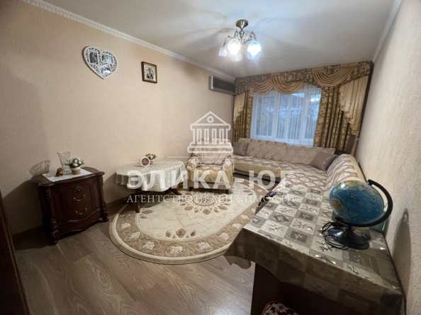 
   Продам 3-комнатную, 65 м², 2-й мкр

. Фото 6.