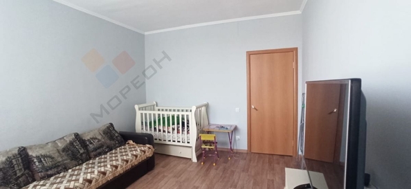 
   Продам 1-комнатную, 37 м², 1-го Мая ул, 299

. Фото 3.