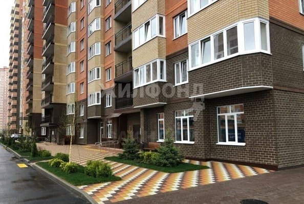 
   Продам 1-комнатную, 38 м², Героя Георгия Бочарникова ул, 14

. Фото 8.